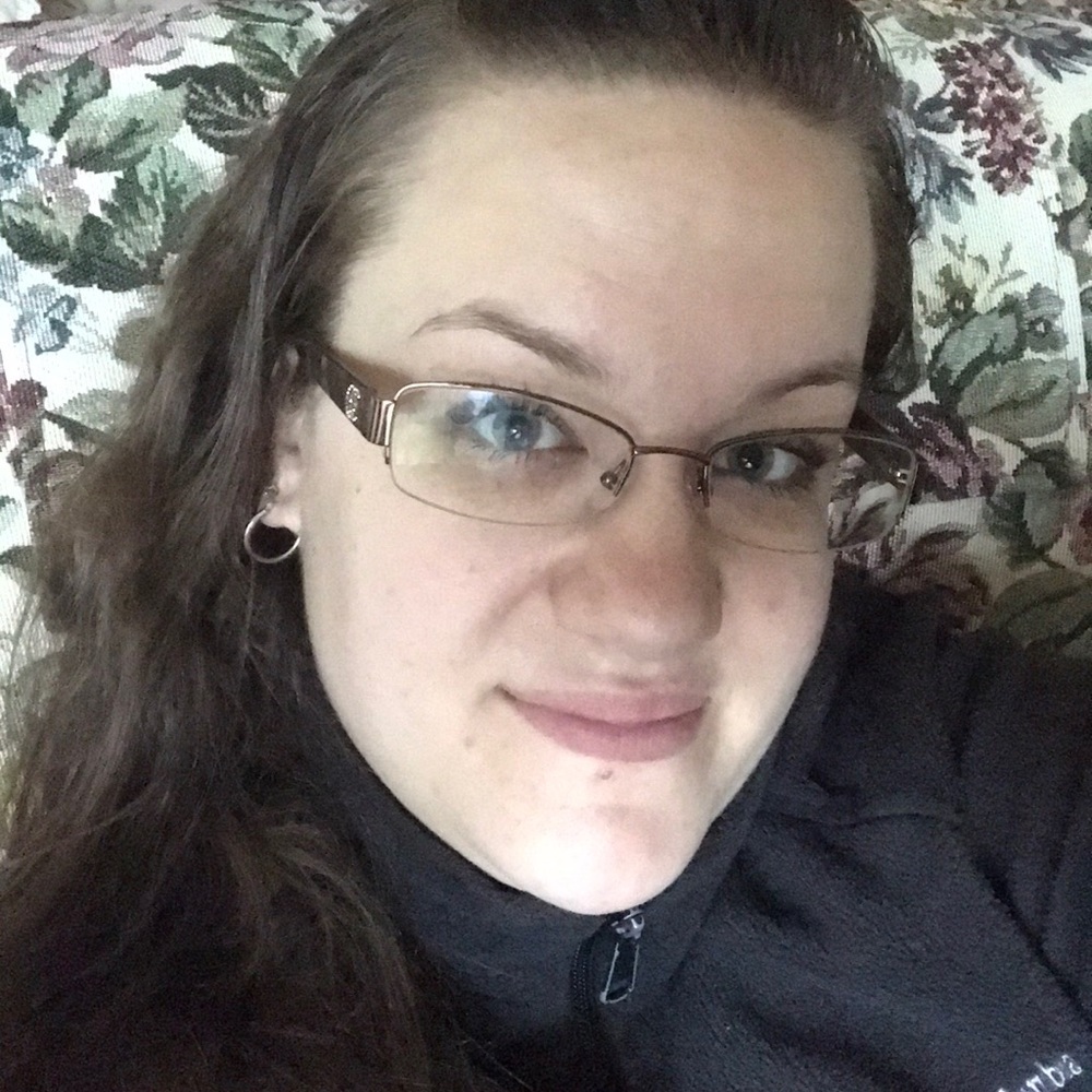 Meet your Posher, Tera